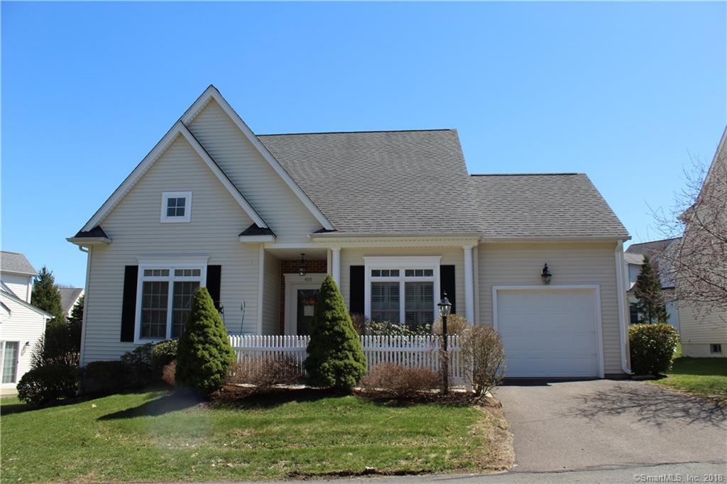 409 Pembrooke Lane - Photo 1