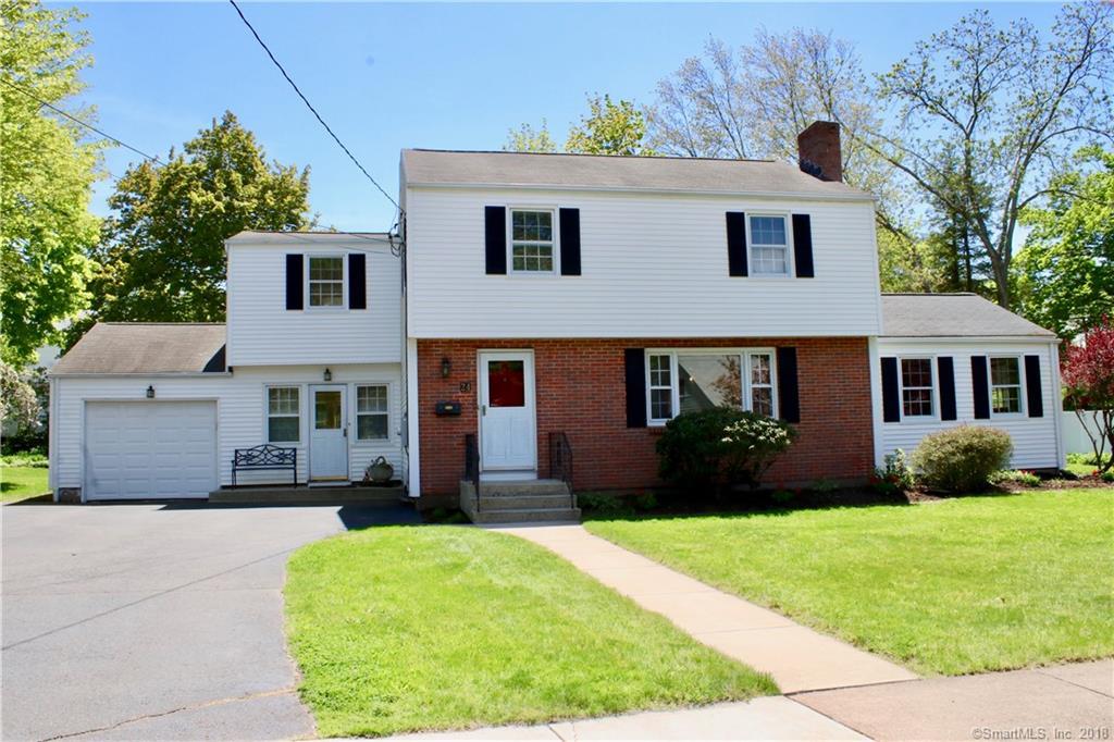 24 Elsie Drive - Photo 1