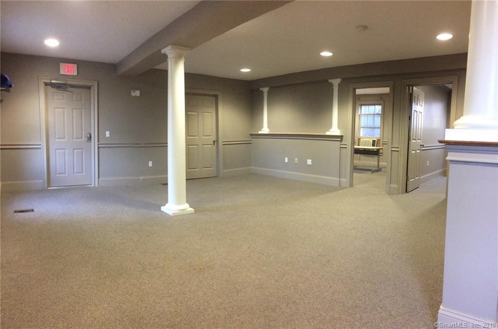 5 Essex Square - Photo 1