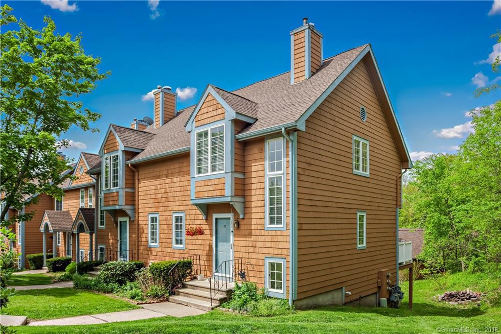 12 Pamela Court - Photo 1