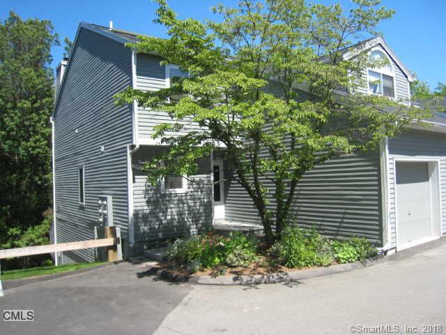 98 Glen Side - Photo 1