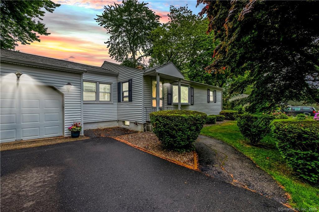 23 Chandler Drive - Photo 1