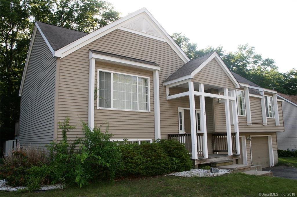 7 Skyline Drive - Photo 1