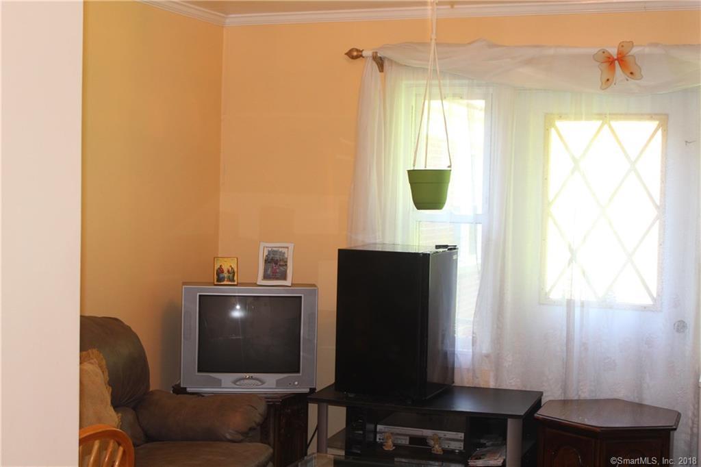 127 Canaan, Bld#82 Court - Photo 1