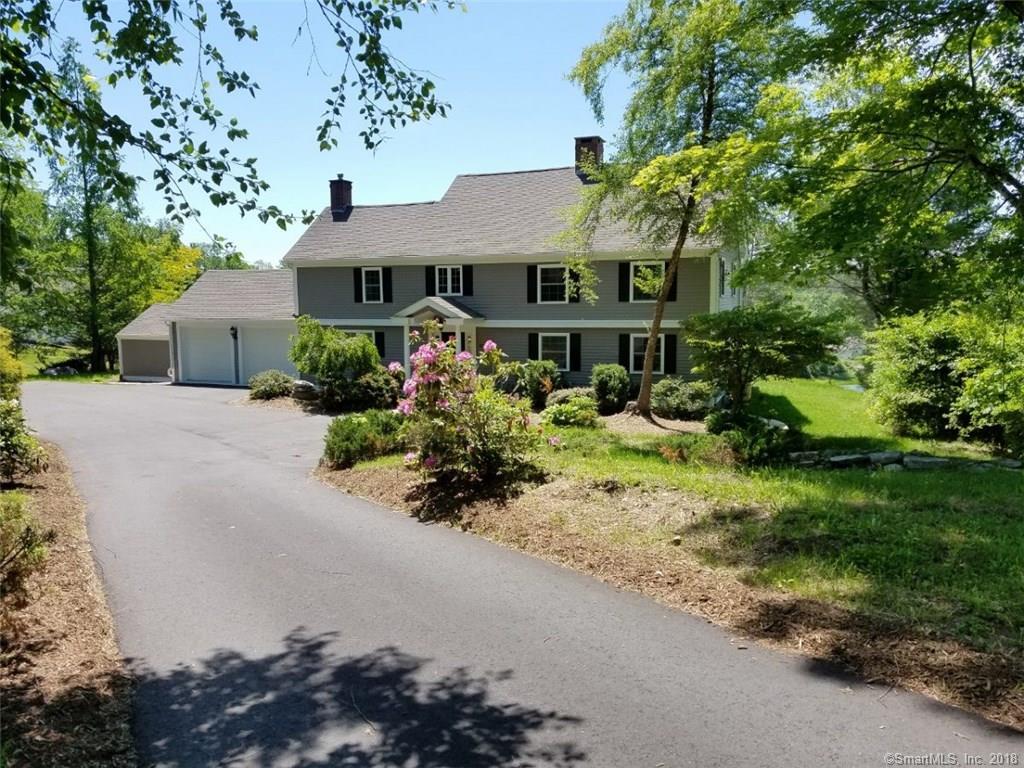 1013 Hartford Pike - Photo 1