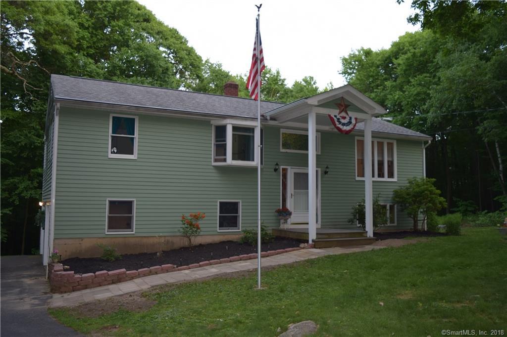 12 Jennifer Lane - Photo 1