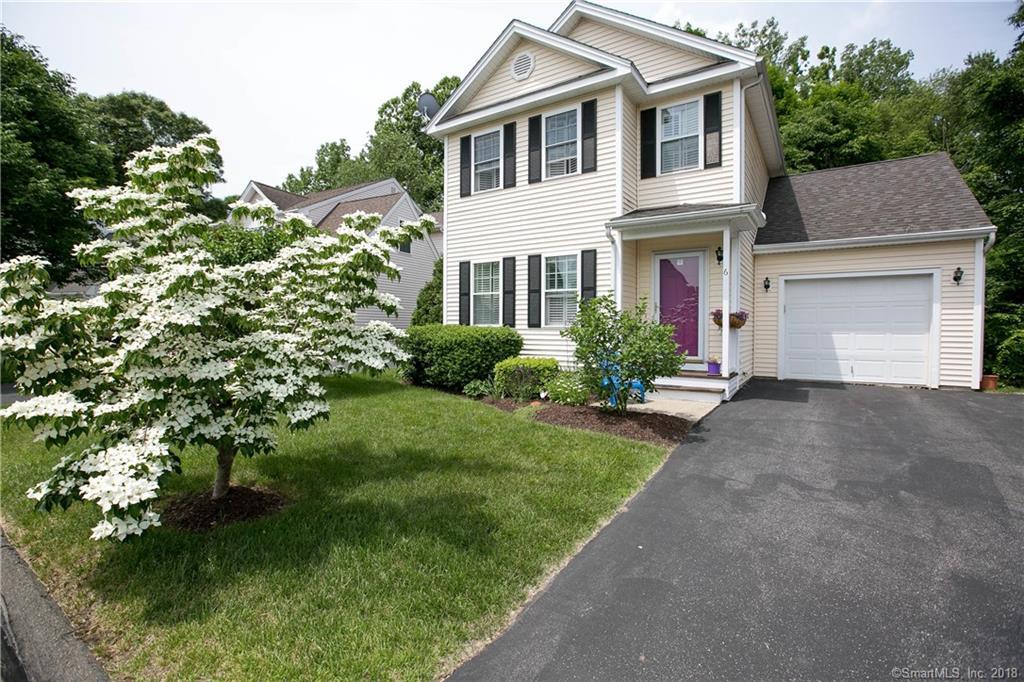 6 Lily Lane - Photo 1