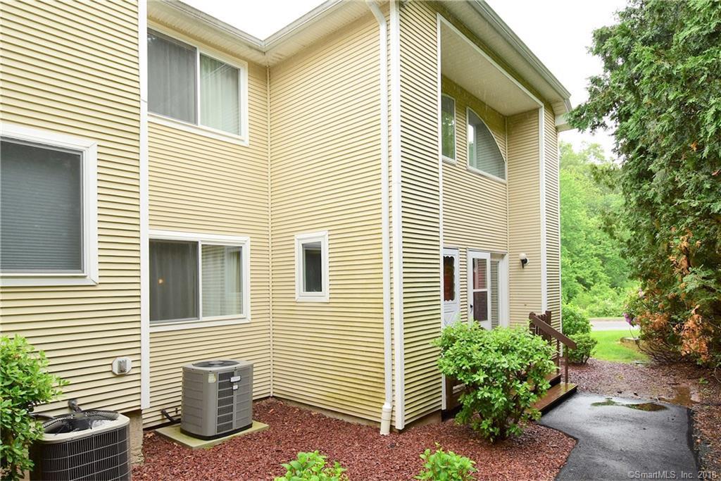 80 Country Lane - Photo 1