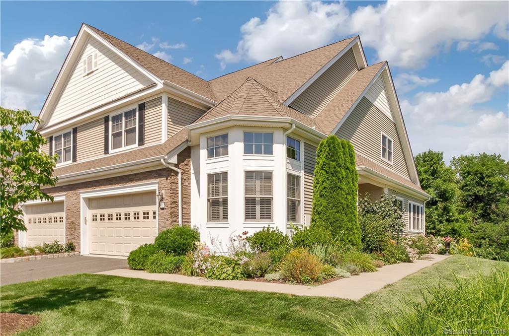 43 Carnoustie Circle - Photo 1