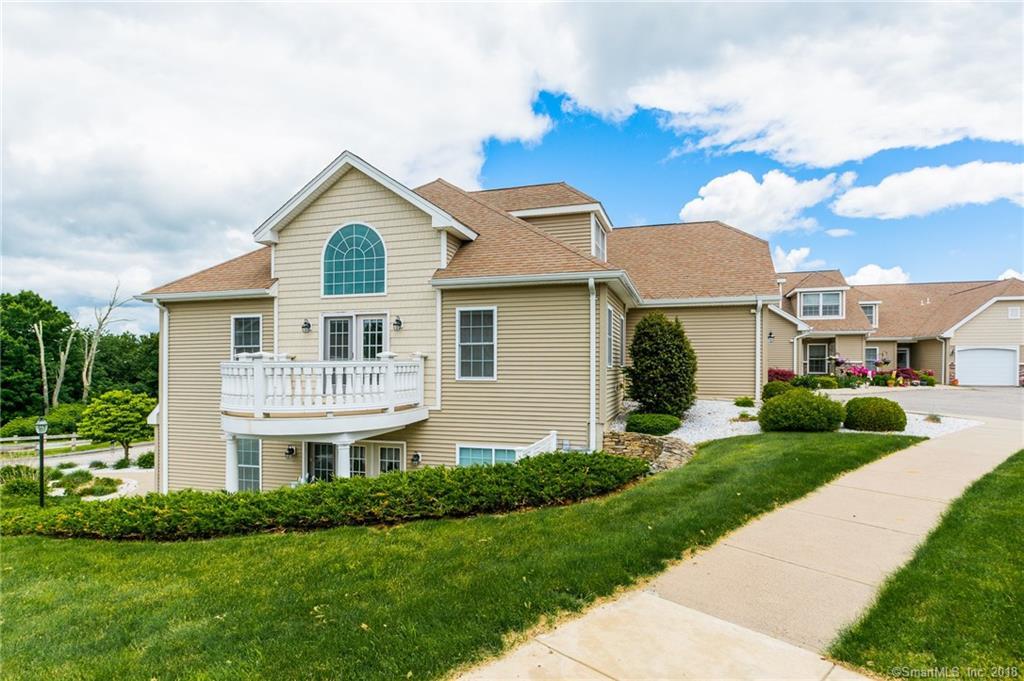 126 Pine Hill Boulevard - Photo 1
