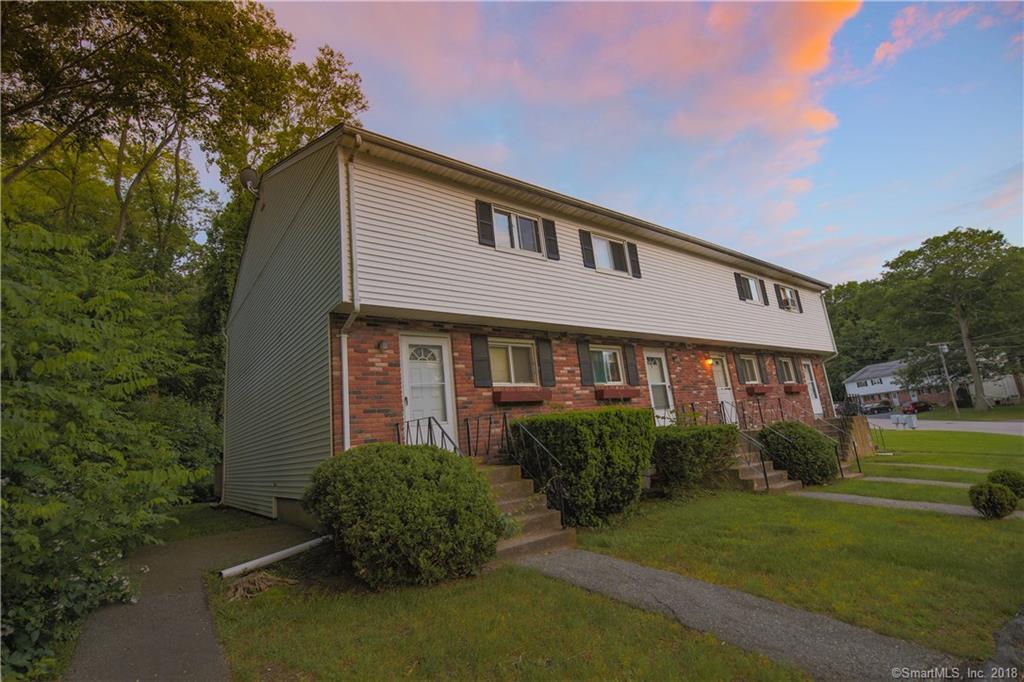 104 Woodland Drive - Photo 1