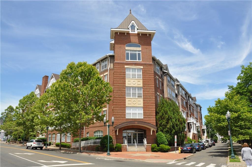 35 Broad Street - Photo 1