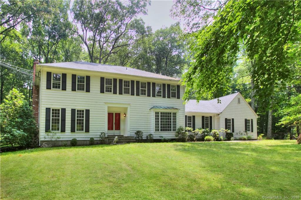 60 Squires Lane - Photo 1