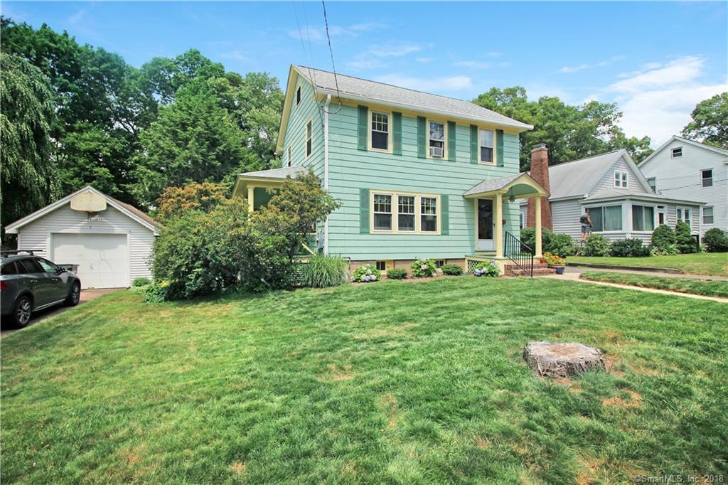 135 Hollister Street - Photo 1