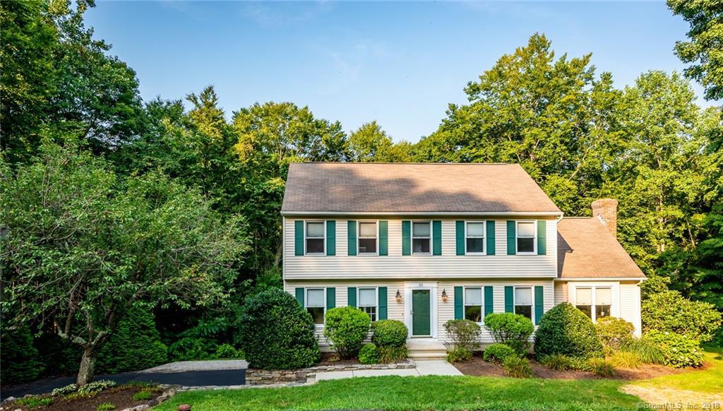 25 Brooks Lane - Photo 1