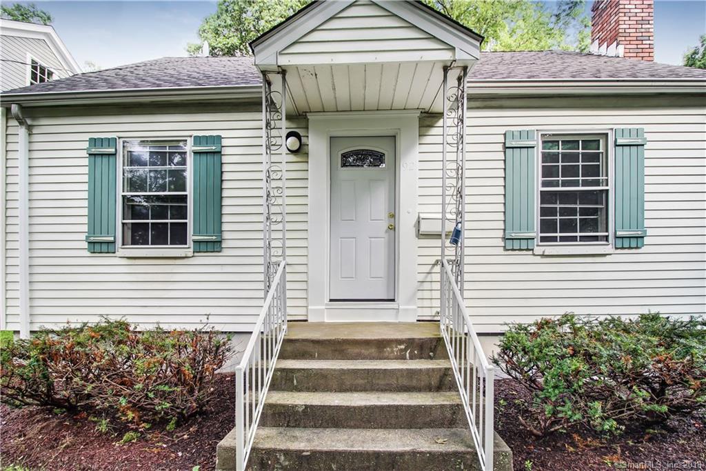 92 Highlawn Road - Photo 1
