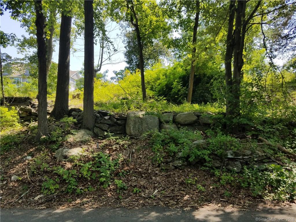 120 Circle Drive - Photo 1