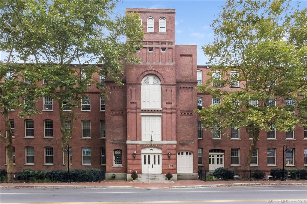 92 Main Street - Photo 1