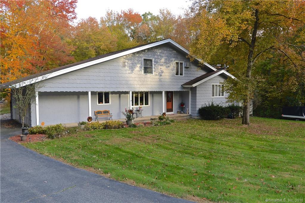 33 Fieldstone Drive - Photo 1