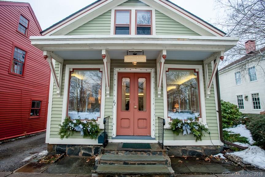 17 Whitfield Street - Photo 1