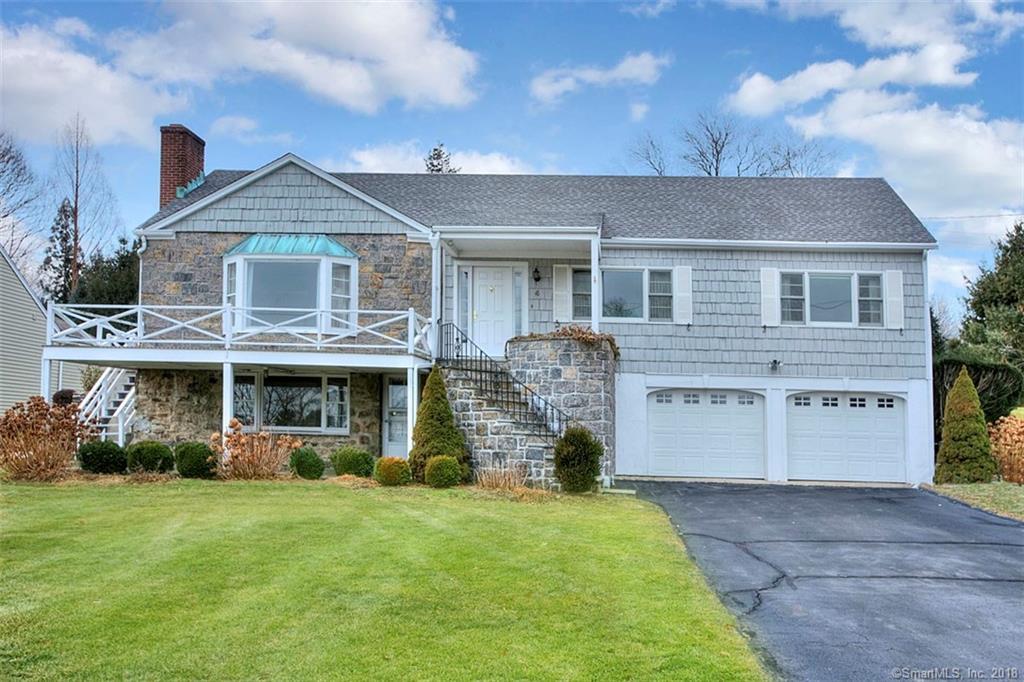 4 Raymond Lane - Photo 1