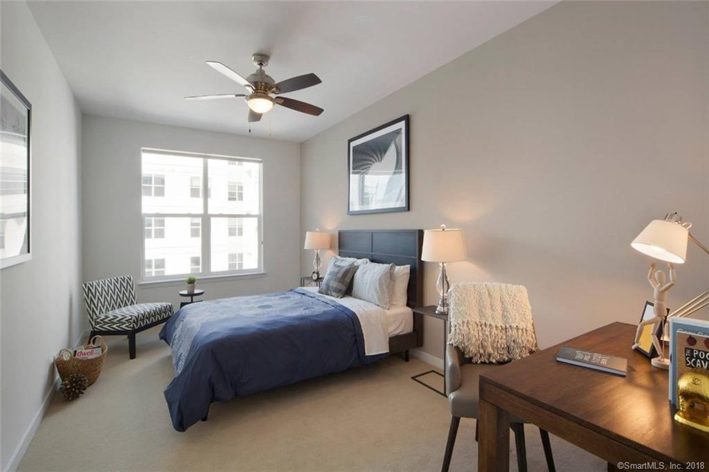 75 Tresser Blvd - Photo 1
