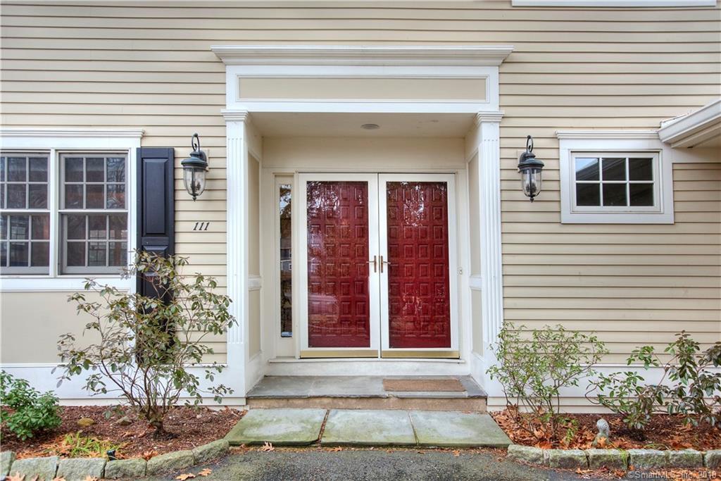 109 Kings Highway - Photo 1