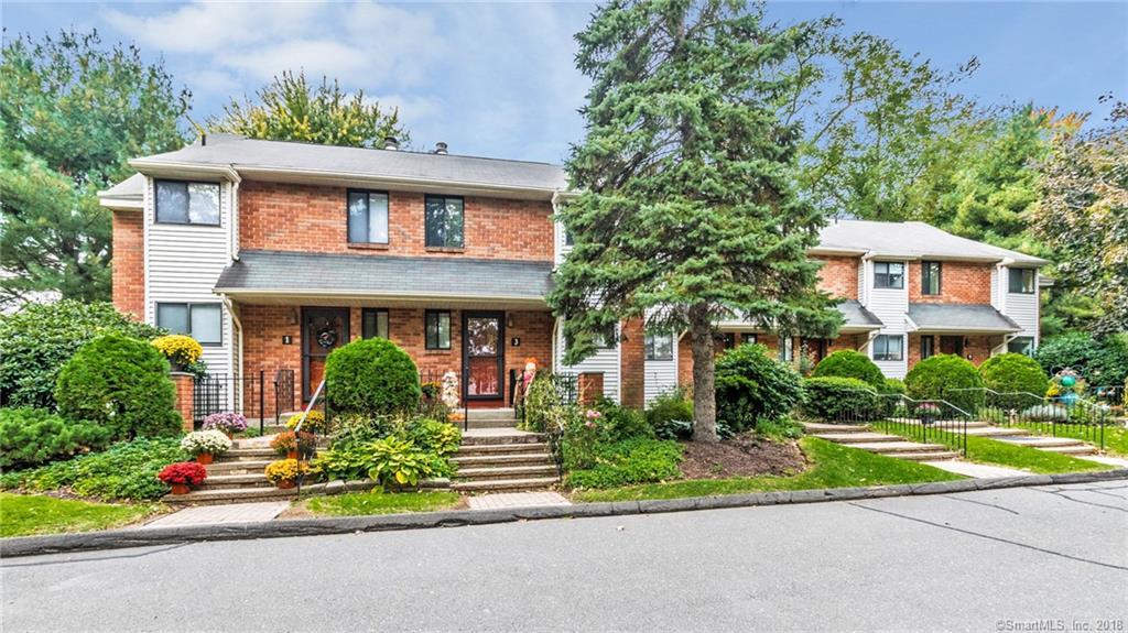 3 Danforth Lane - Photo 1