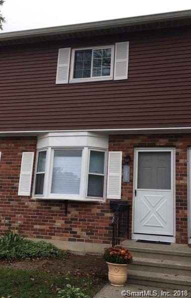 35 Leslie Road - Photo 1