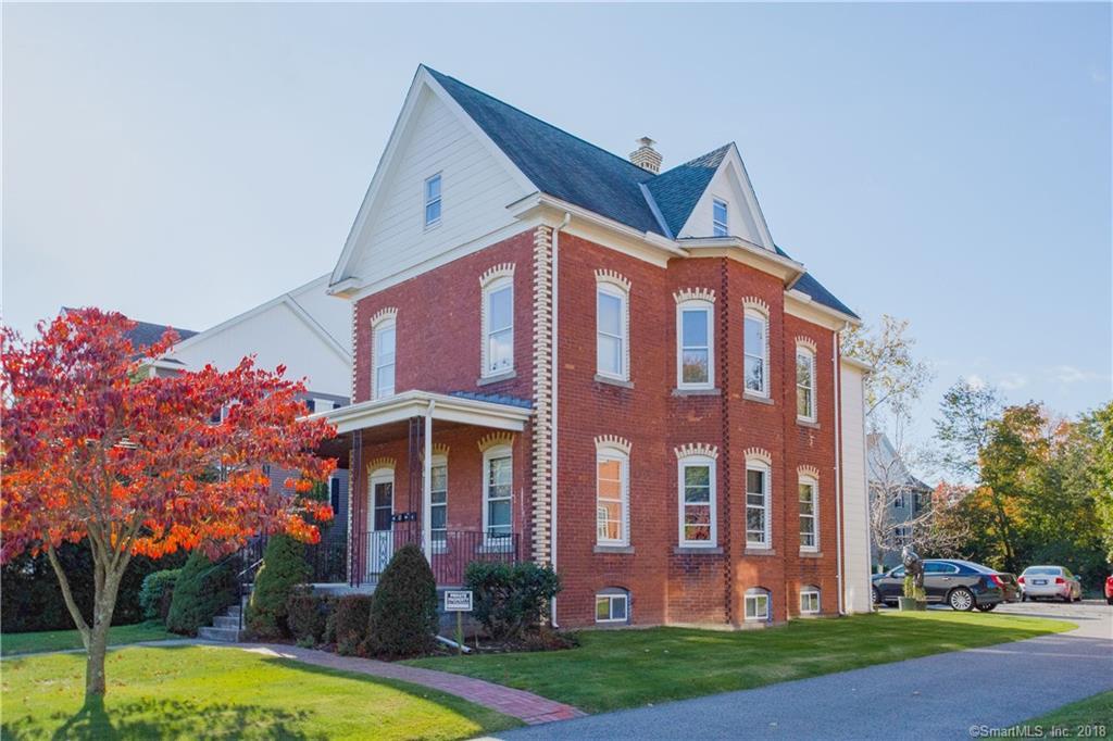 181 Newington Road - Photo 1