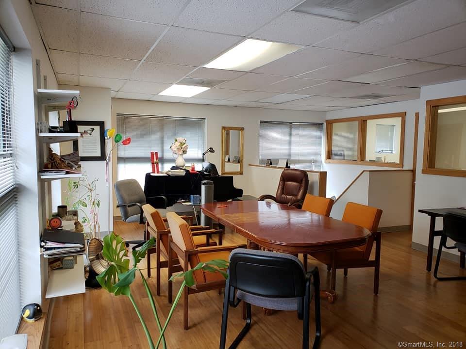 2 Pomperaug Office Park - Photo 1