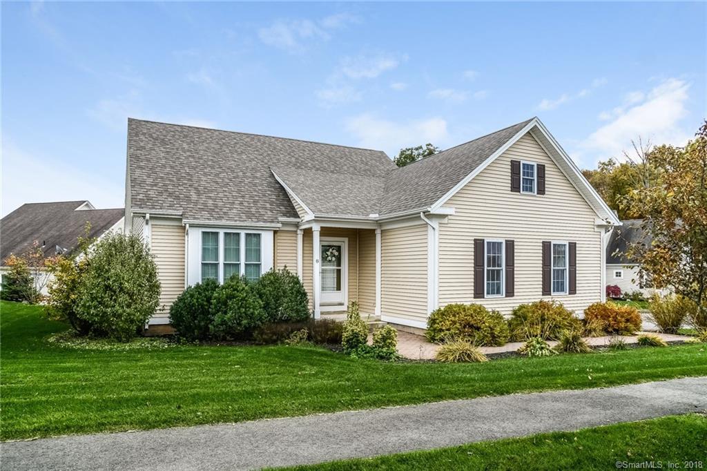 8 Harwood Gardens - Photo 1