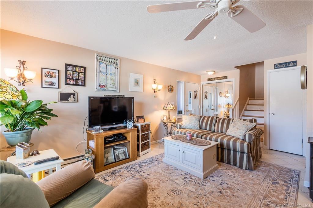 101 West Walk - Photo 1