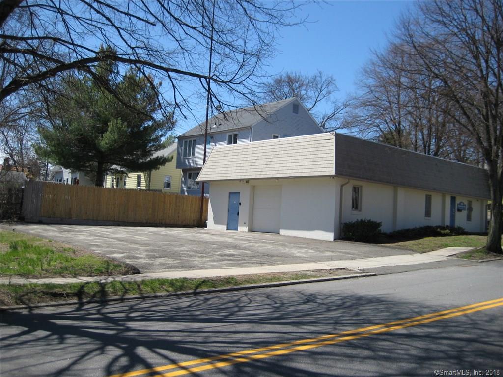 425 Greenfield Street - Photo 1