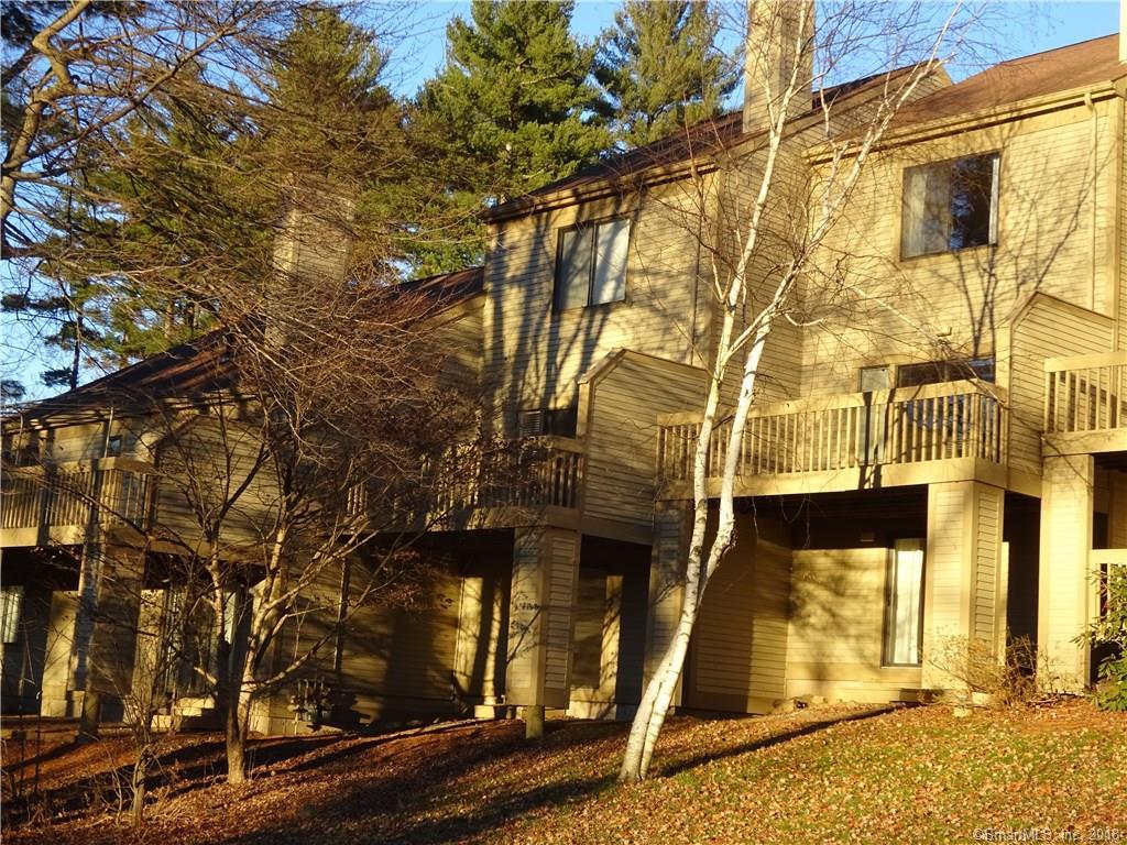 22 Putnam Lane - Photo 1