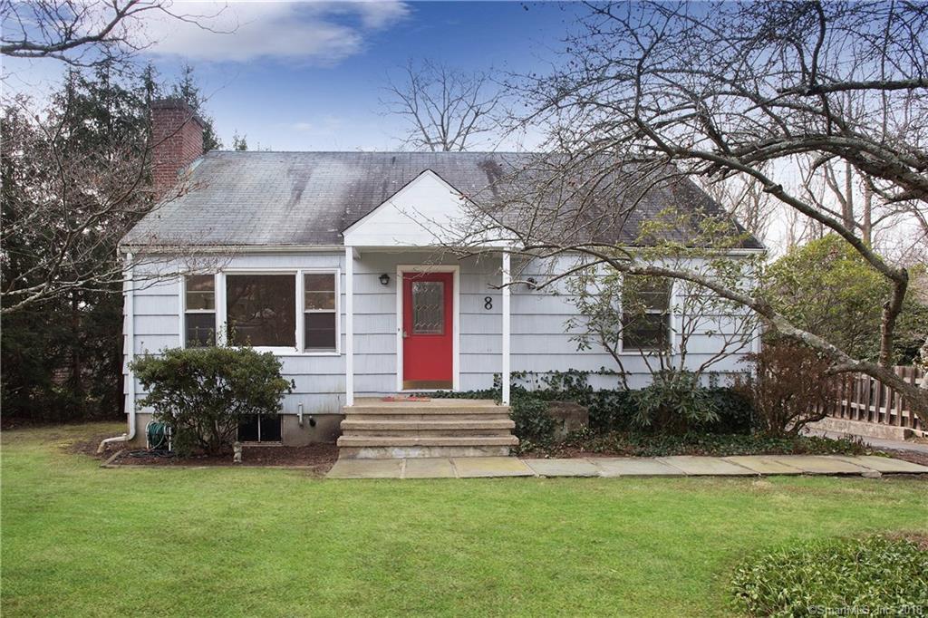 8 Glen Drive - Photo 1