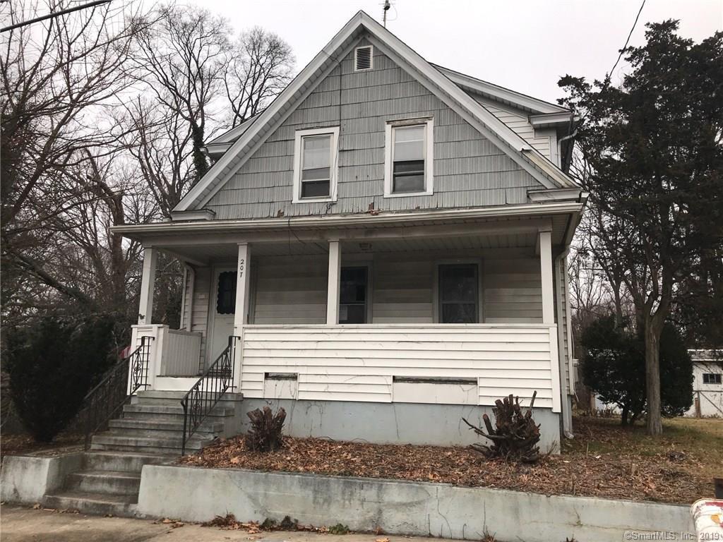 207 Spring Street - Photo 1