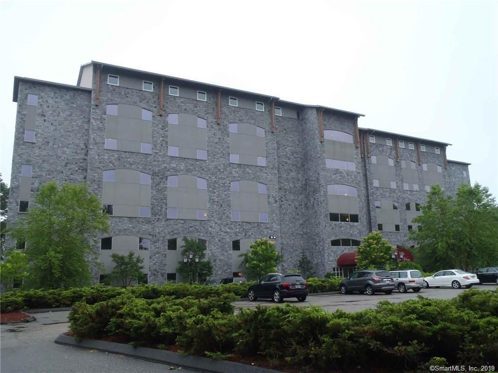 586 Thames Street - Photo 1