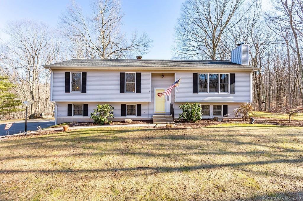 220 West Shepard Avenue - Photo 1