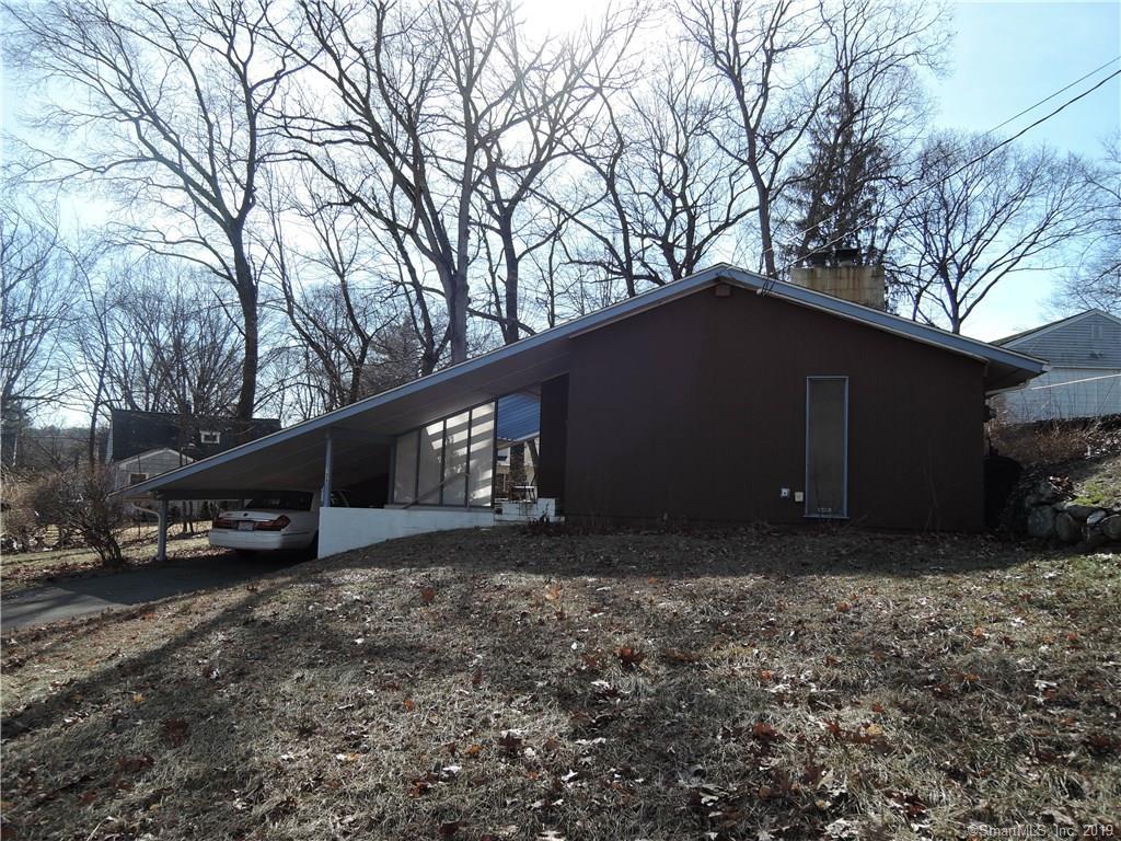 135 Seneca Road - Photo 1