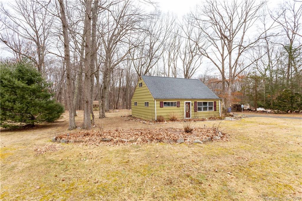 16 Myrna Drive - Photo 1