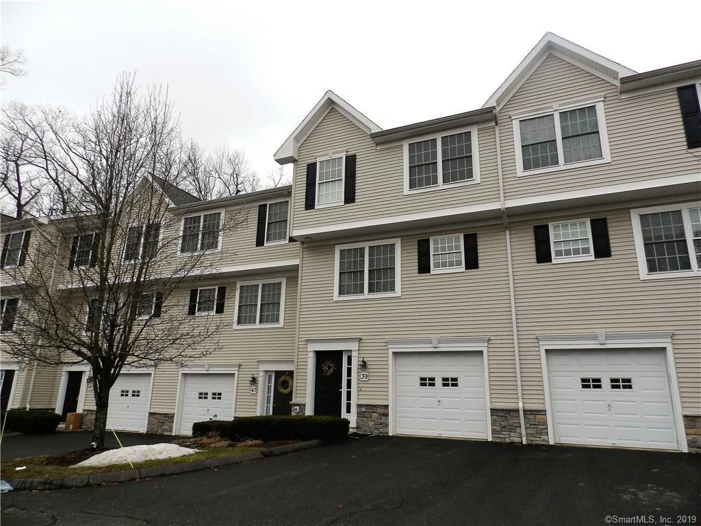 39 Nolan Circle - Photo 1