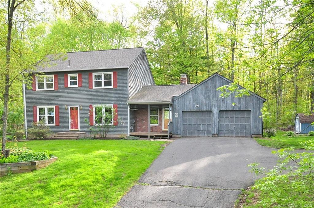 16 Granger Circle - Photo 1