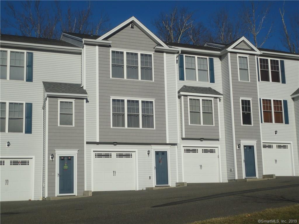 132 Taft Pointe - Photo 1