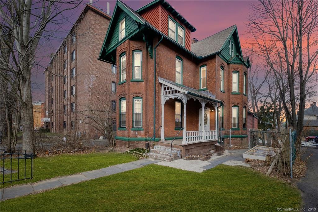 156 Allen Place - Photo 1