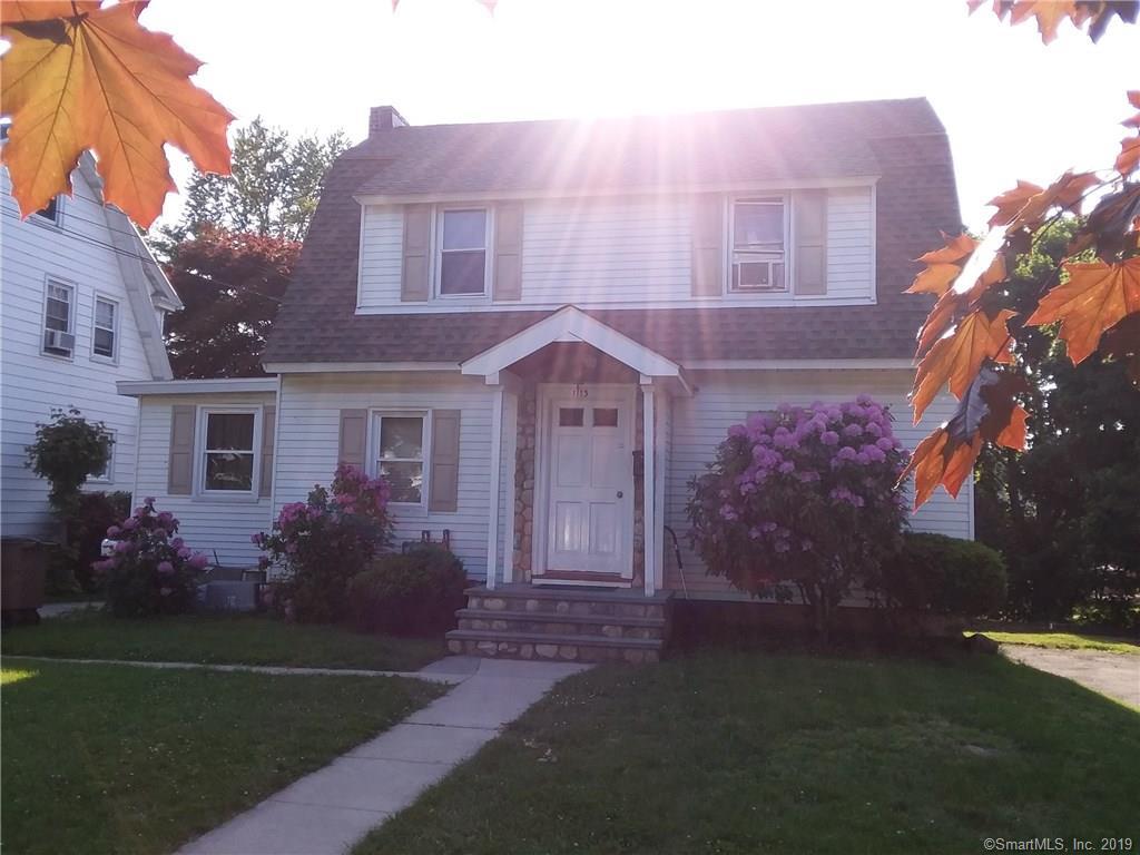 1113 Shippan Avenue - Photo 1