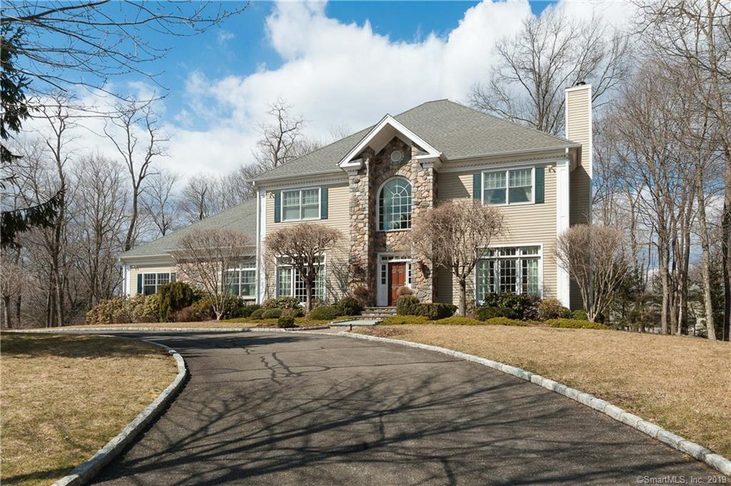 32 Sunset Court - Photo 1