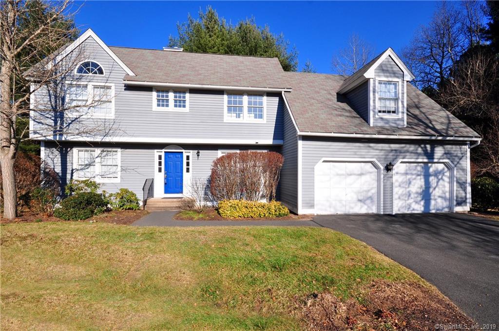 13 Green Meadow Drive - Photo 1