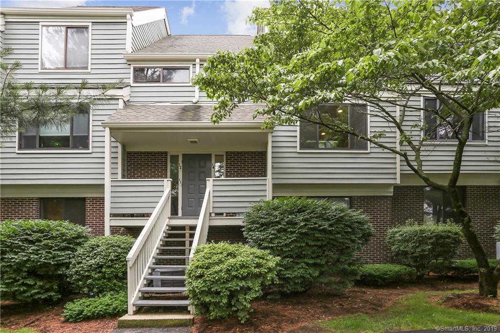 3 Oakwood Avenue - Photo 1