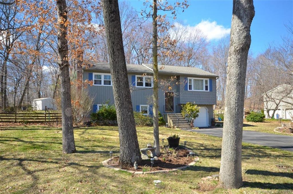 118 Deckert Drive - Photo 1